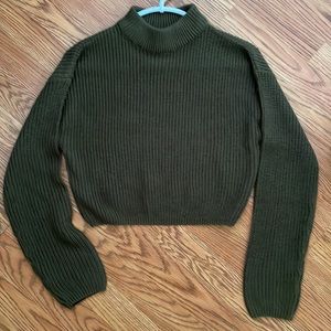 Green Cropped Turtleneck Sweater